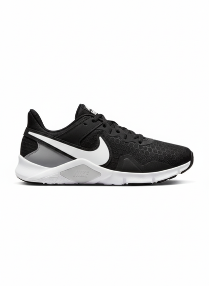Nike Legend Essential 2