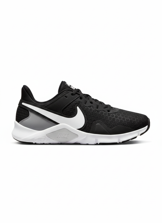 Nike Legend Essential 2